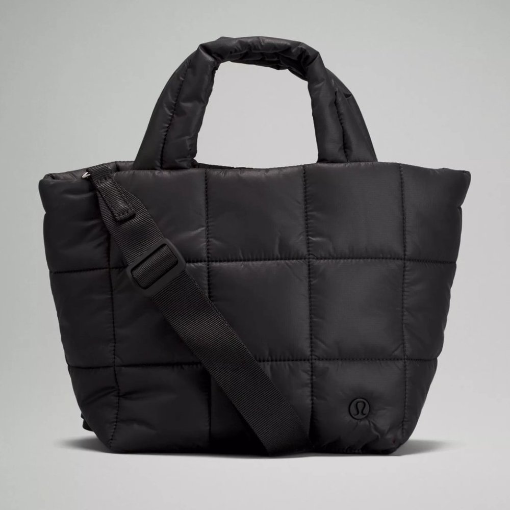 Lululemon Quilted Grid Crossbody Bag 5L